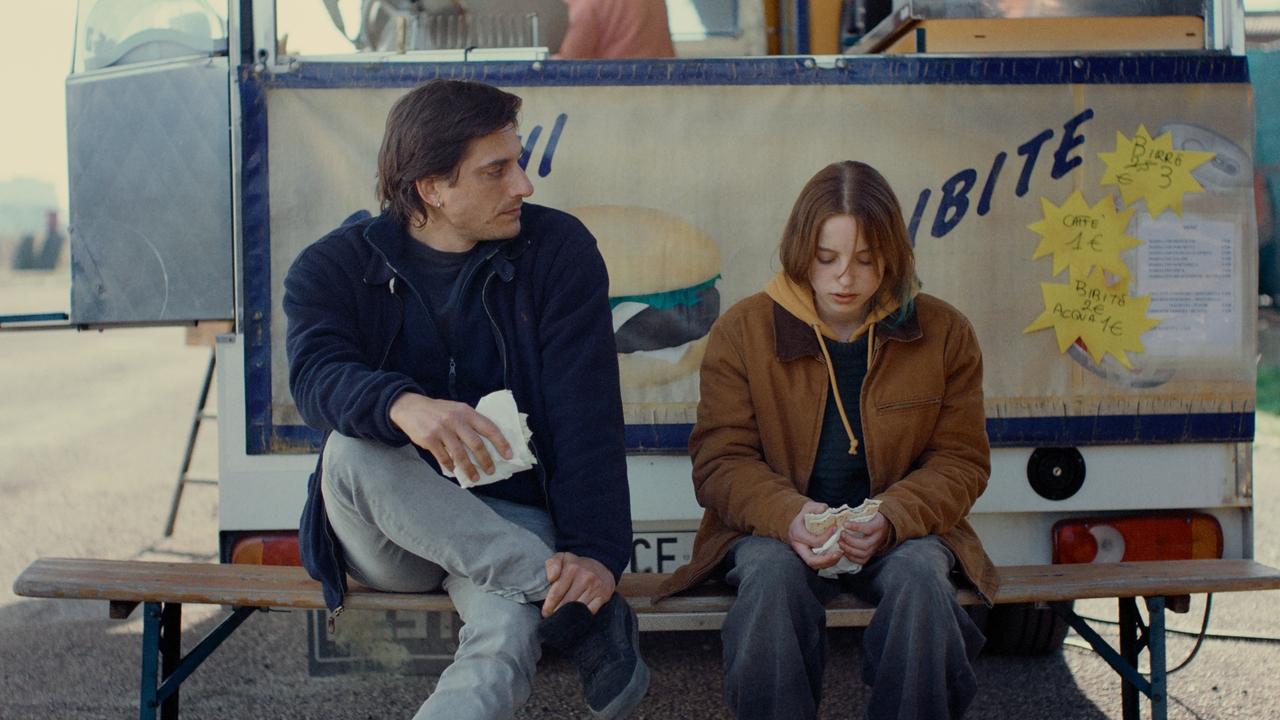 Paternal Leave Movie Screenshot 1