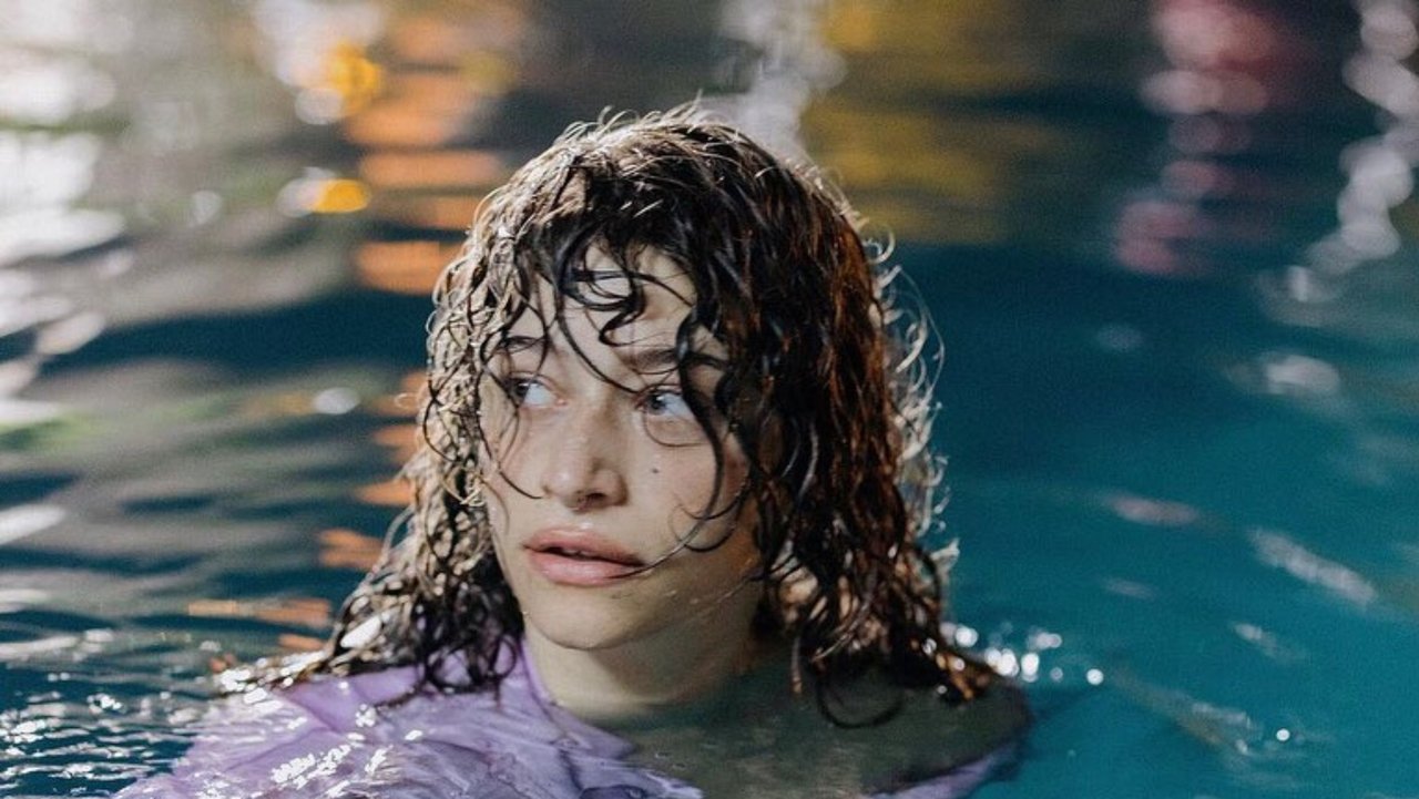 Pools Movie Screenshot 2