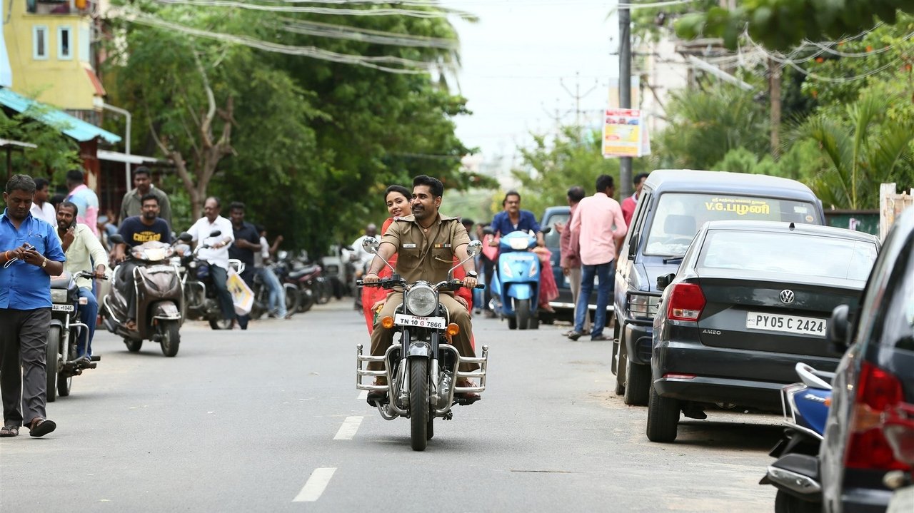 Thimiru Pudichavan Movie Screenshot 4