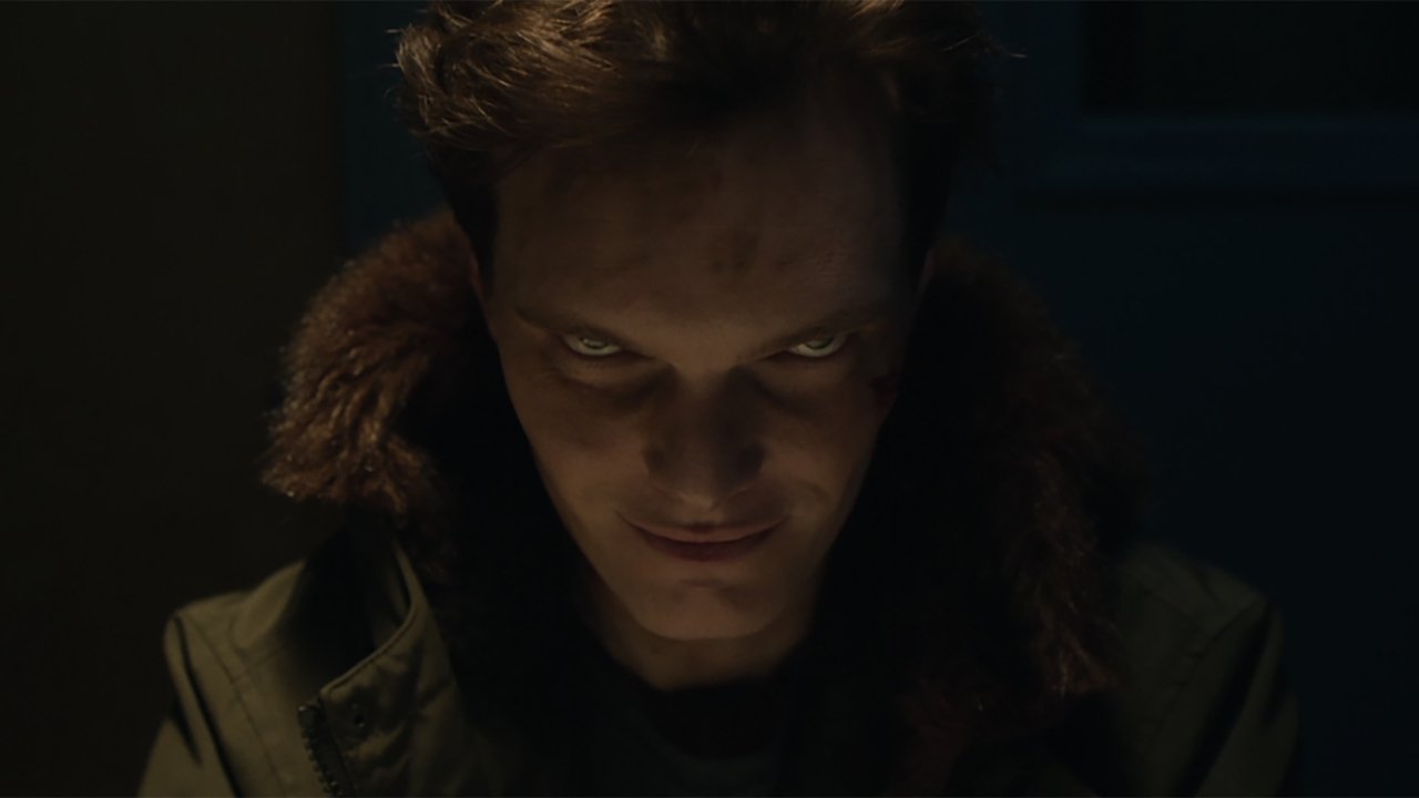 No Tears in Hell Movie Screenshot 1