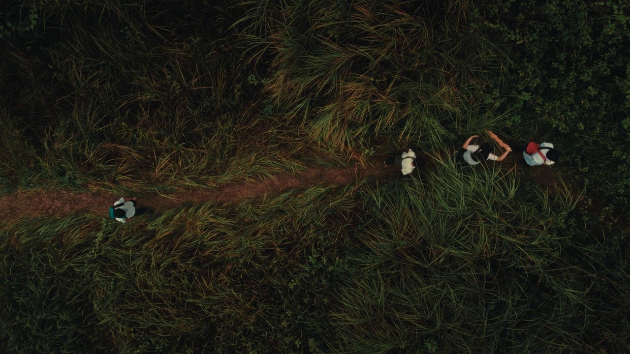 Elephant Paths Movie Screenshot 1