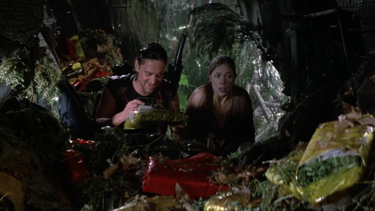 Romancing the Stone Movie Screenshot 1